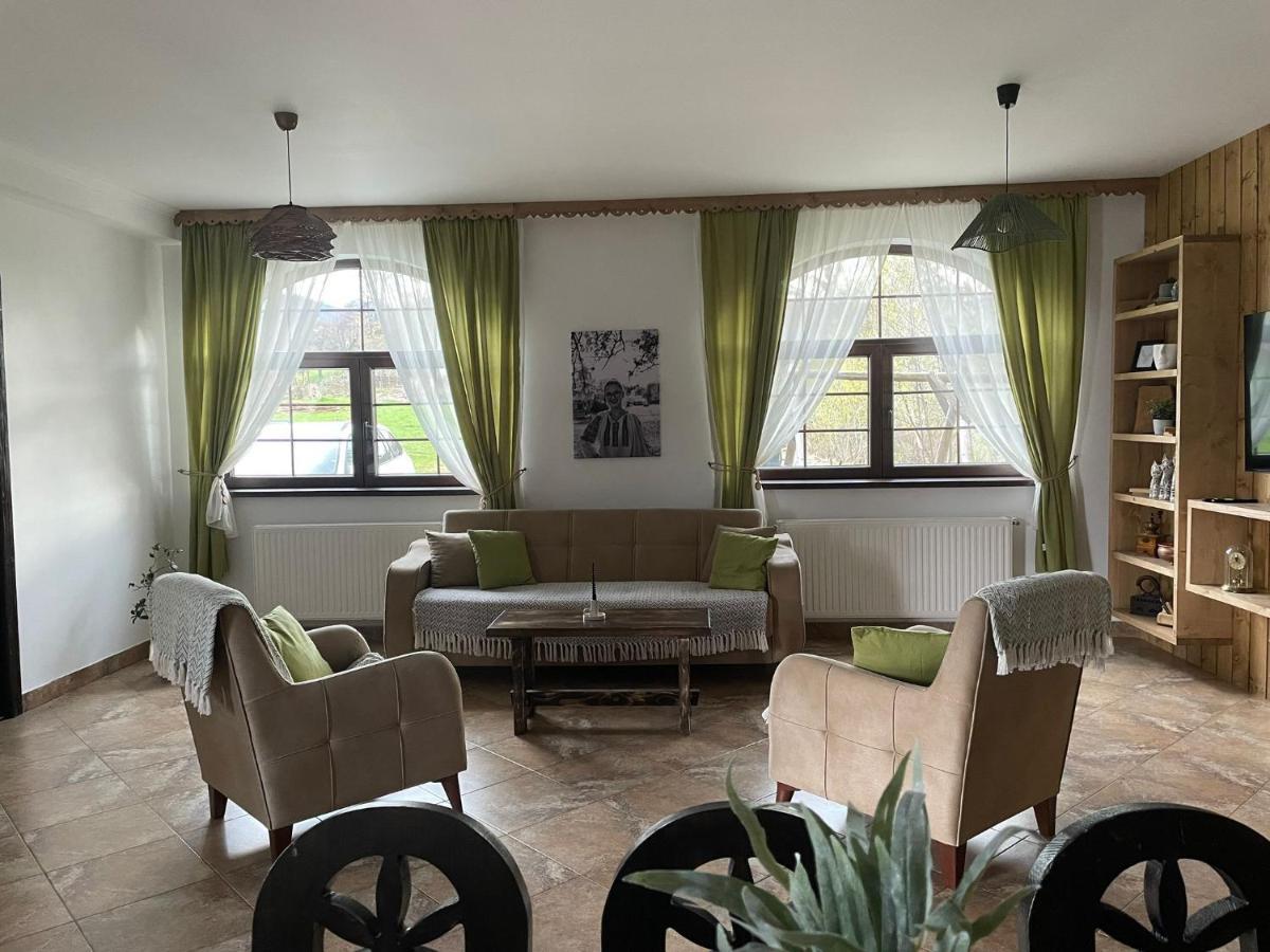 Casa Mesterului Sohodol  Exteriör bild
